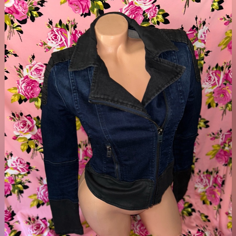 Guess vintage denim jean jacket coat 80’s Metal rocker punk biker sexy crop fit - Picture 8 of 12